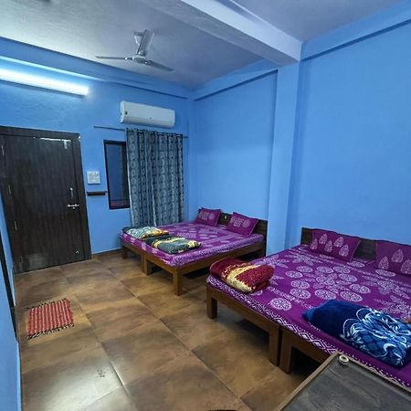 Hotel Shri Kunj Udždžain Exteriér fotografie