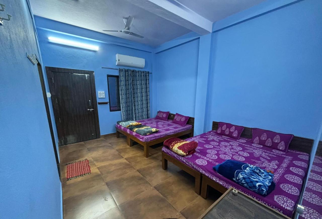 Hotel Shri Kunj Udždžain Exteriér fotografie